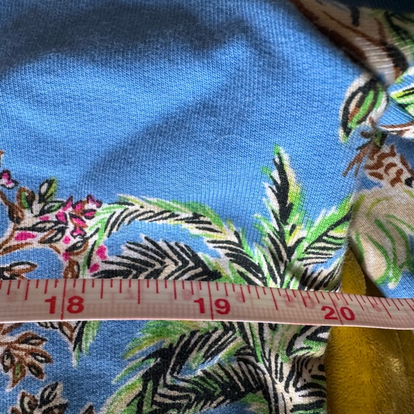 Lilly Pulitzer long sleeve resort wear dress w bamboo zipper pull, front pockets - Picture 7 of 8